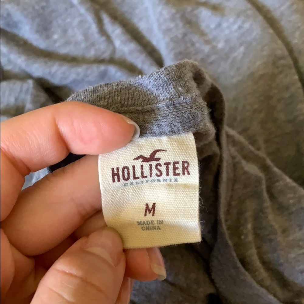 Grey Hollister Surf Shirt - Picture 3 of 3